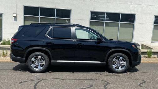 Crystal Black 2026 Honda Pilot EX-L