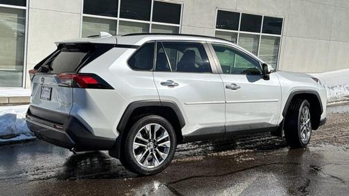 2020 Toyota RAV4 Limited