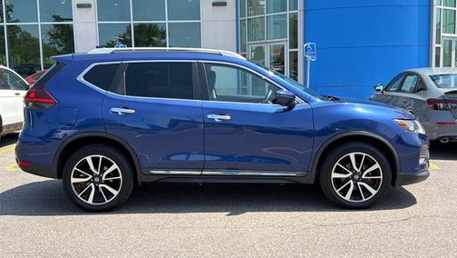 Caspian Blue Metallic 2019 Nissan Rogue SL