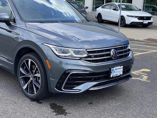 2022 Volkswagen Tiguan 2.0T SEL R-Line
