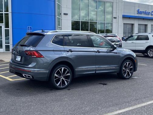 2022 Volkswagen Tiguan 2.0T SEL R-Line
