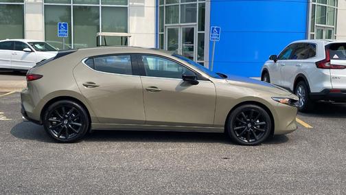 2024 Mazda Mazda3 2.5 Carbon Turbo