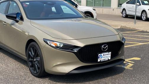 2024 Mazda Mazda3 2.5 Carbon Turbo