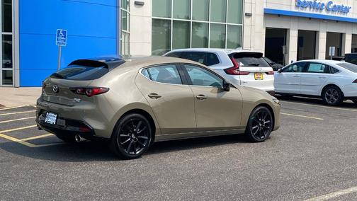 2024 Mazda Mazda3 2.5 Carbon Turbo
