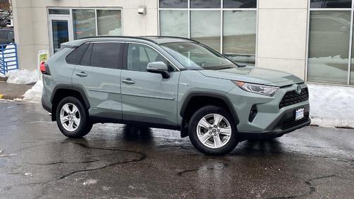 2019 Toyota RAV4 Hybrid XLE
