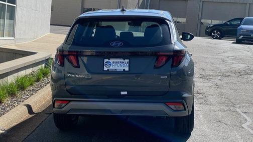 Hampton Gray 2026 Hyundai TUCSON SE
