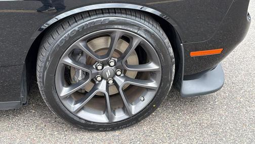Pitch Black Clearcoat 2023 Dodge Challenger R/T Scat Pack