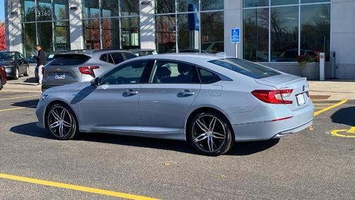 2021 Honda Accord Hybrid Touring