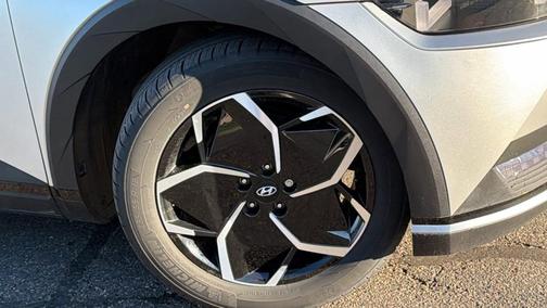 Gold 2023 Hyundai IONIQ 5 SEL