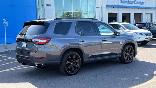 Modern Steel Metallic 2025 Honda Pilot Black Edition