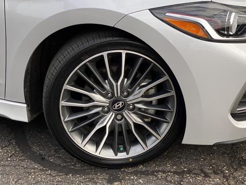 2018 Hyundai ELANTRA Sport