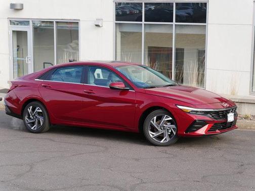 2025 Hyundai ELANTRA HEV Limited