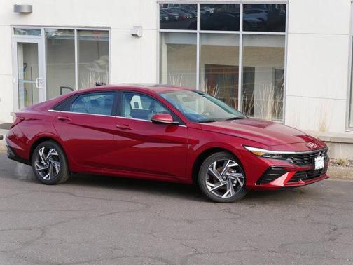 2025 Hyundai ELANTRA HEV Limited