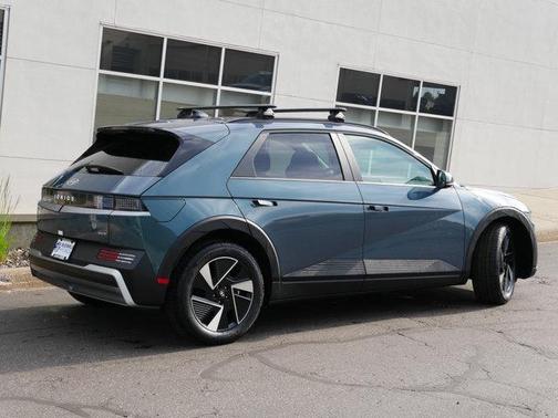 2025 Hyundai IONIQ 5 SEL