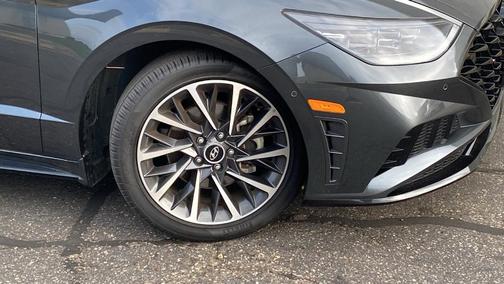 2023 Hyundai SONATA Limited