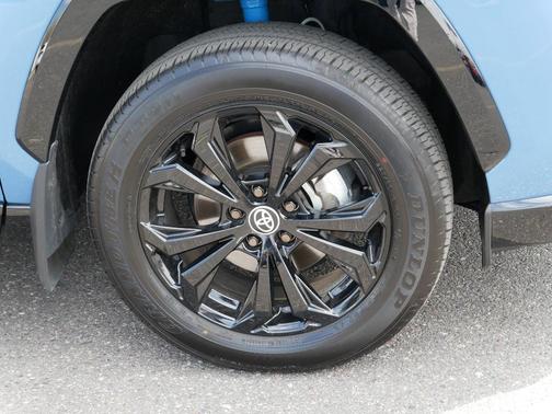 2024 Toyota RAV4 Hybrid XSE