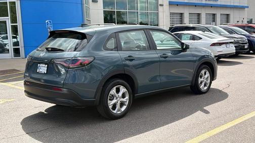 Pearl 2024 Honda HR-V LX