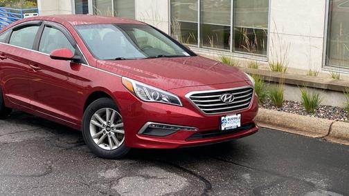 2015 Hyundai SONATA SE