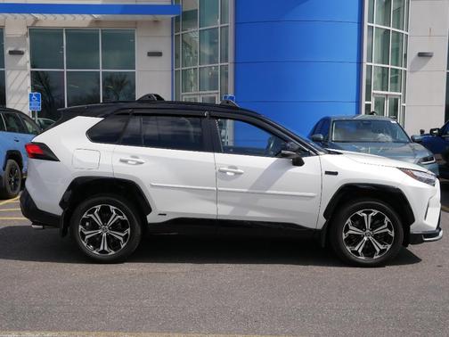 2022 Toyota RAV4 Prime XSE