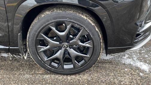 2024 Lexus TX 500h Luxury