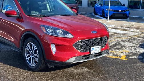 2022 Ford Escape SEL