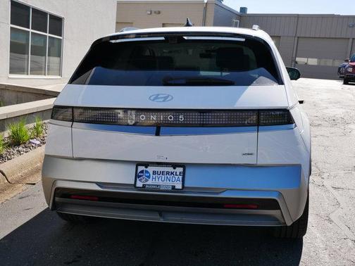 2025 Hyundai IONIQ 5 Limited