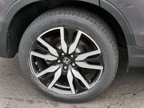 2022 Honda Pilot Touring 7-Passenger