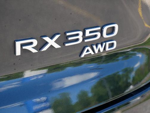 2023 Lexus RX 350 F SPORT Handling