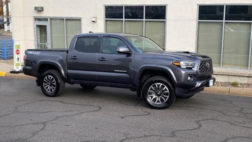 2022 Toyota Tacoma TRD Sport
