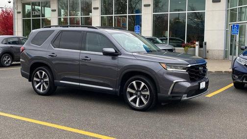 2023 Honda Pilot Touring