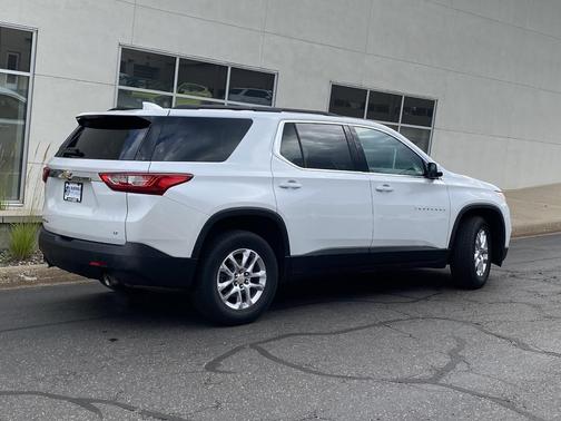 2019 Chevrolet Traverse LT Cloth