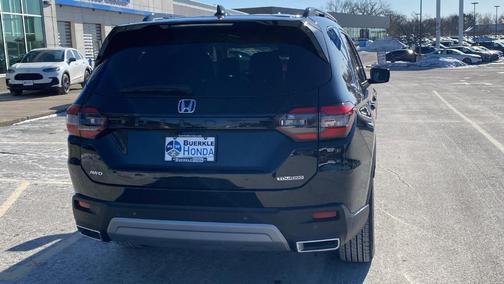 2025 Honda Pilot Touring