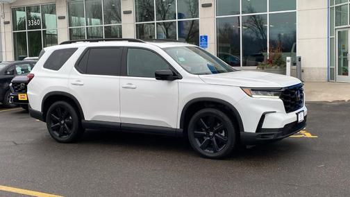 2025 Honda Pilot Black Edition