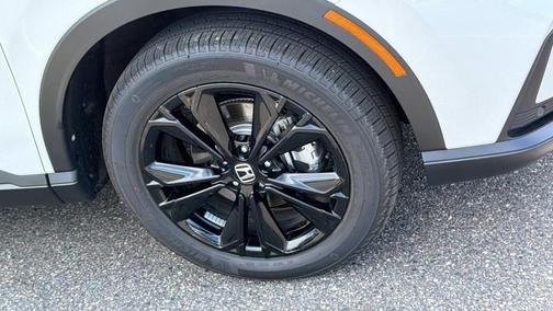 Platinum White Pearl 2026 Honda CR-V Hybrid Sport Touring