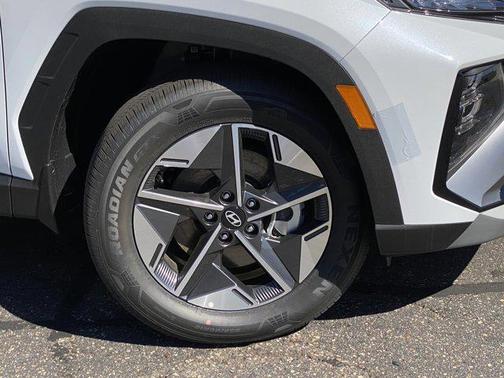 2025 Hyundai TUCSON Plug-In Hybrid SEL