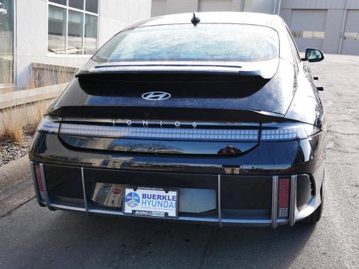 2023 Hyundai IONIQ 6 SEL
