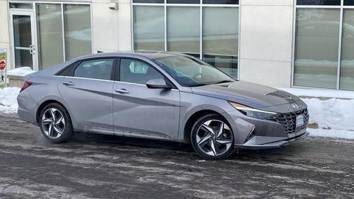 2023 Hyundai ELANTRA Limited