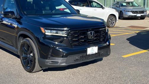 2025 Honda Pilot Black Edition