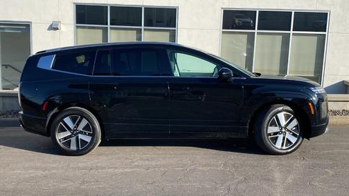 2026 Hyundai IONIQ 9 SEL