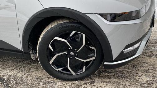 2023 Hyundai IONIQ 5 SE