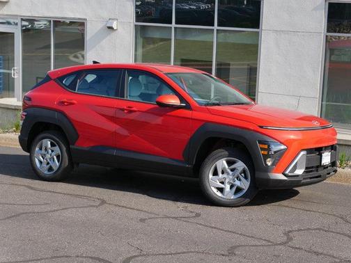 2025 Hyundai KONA SE