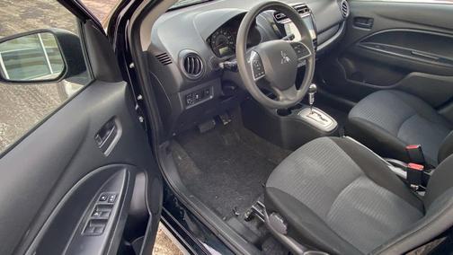 2022 Mitsubishi Mirage G4 LE