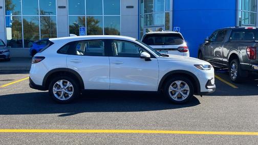 2024 Honda HR-V LX