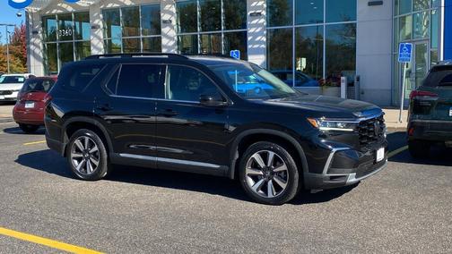 2023 Honda Pilot Elite