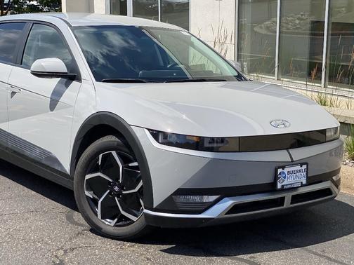2023 Hyundai IONIQ 5 SE