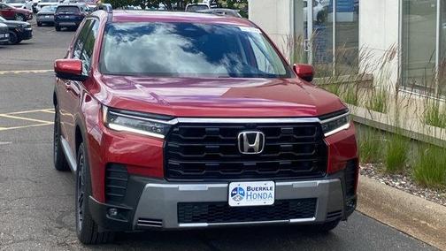 Radiant Red Metallic II 2026 Honda Pilot Sport