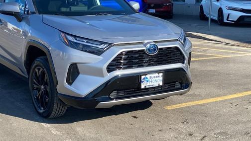 2023 Toyota RAV4 Hybrid SE