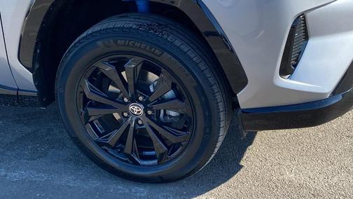 2023 Toyota RAV4 Hybrid SE