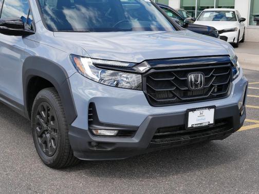 2022 Honda Ridgeline Black Edition