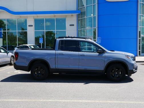 2023 Honda Ridgeline Black Edition
